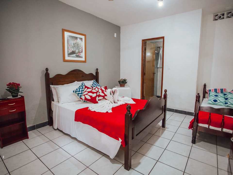 Quarto Duplo Standard - Pousada Chalé Suisso